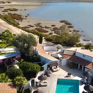 Mas Des Rièges&spa Hotel
